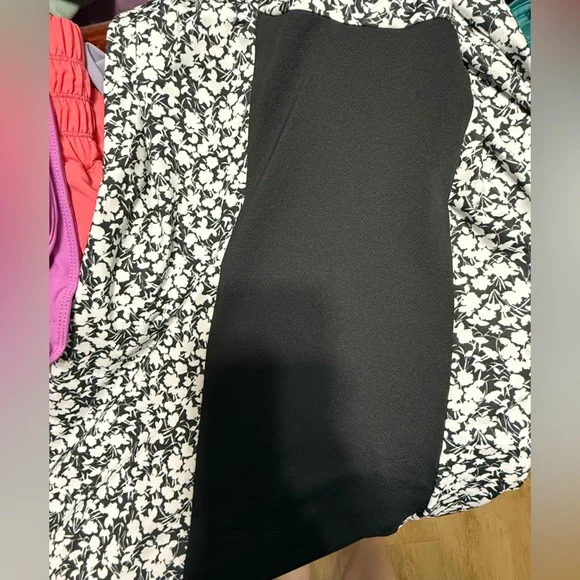 Adidas Women’s Ultimate365 Pullover Long Sleeve - Picture 3 of 5